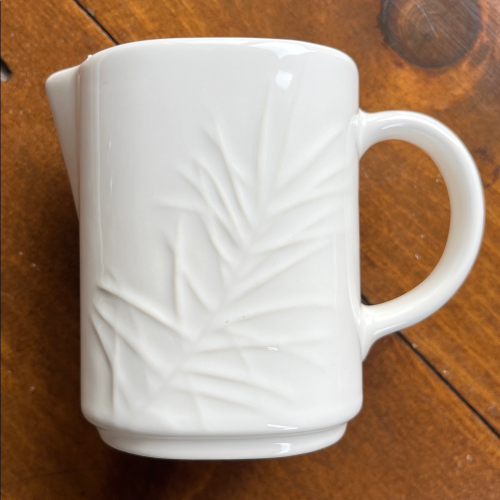 Pfaltzgraff Spruce Creamer